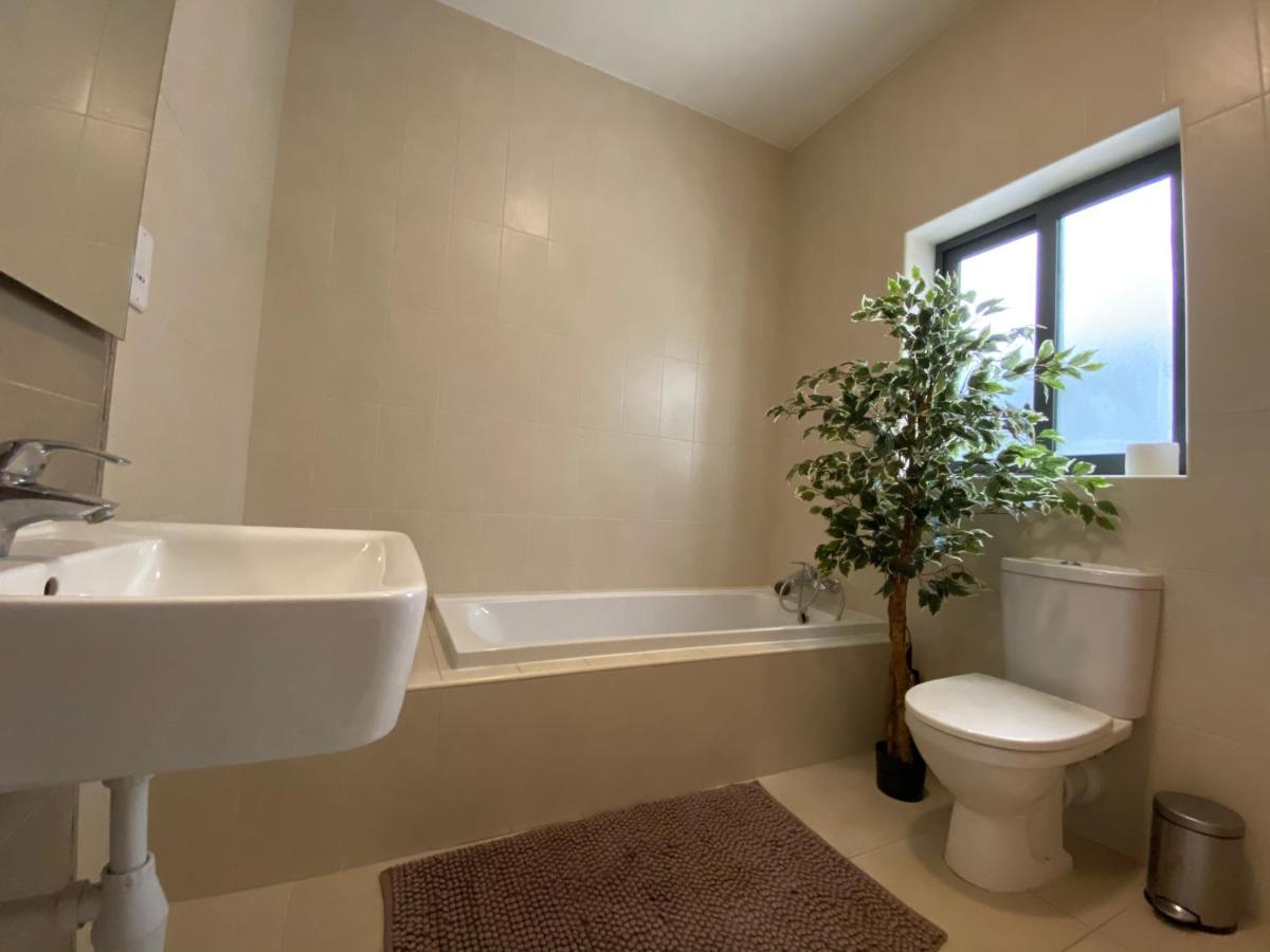 Hepburn Holiday Apartment Birżebbuġa Εξωτερικό φωτογραφία